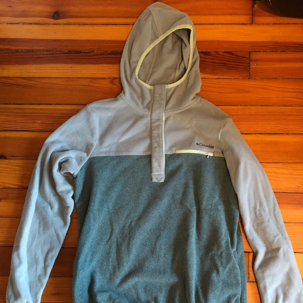 Columbia Two-Toned Hooded Fleece Pullover Jacket
